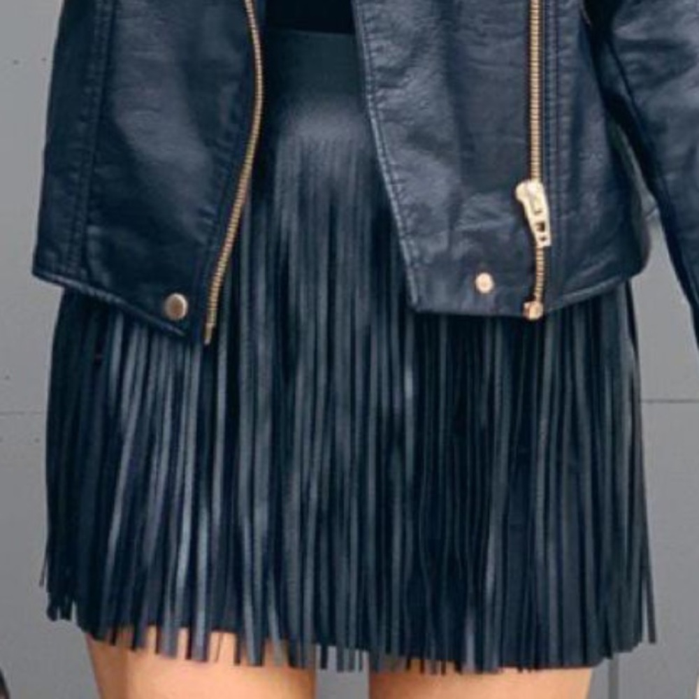 Fringe belt